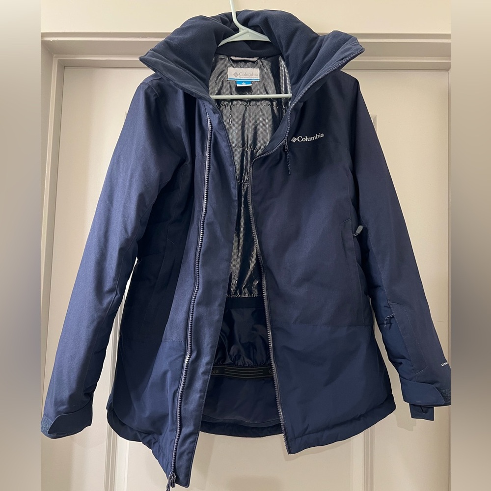 Columbia ski or snowboard jacket, navy blue